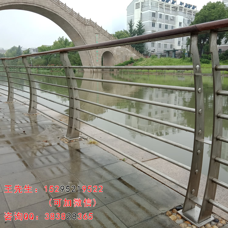 La columna de bloqueo del Río de acero inoxidable xinbu se utiliza para la barandilla del Río fenghuang en la ciudad de taizhou.